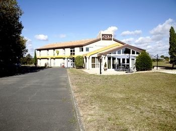 Contact Atoll Hotel